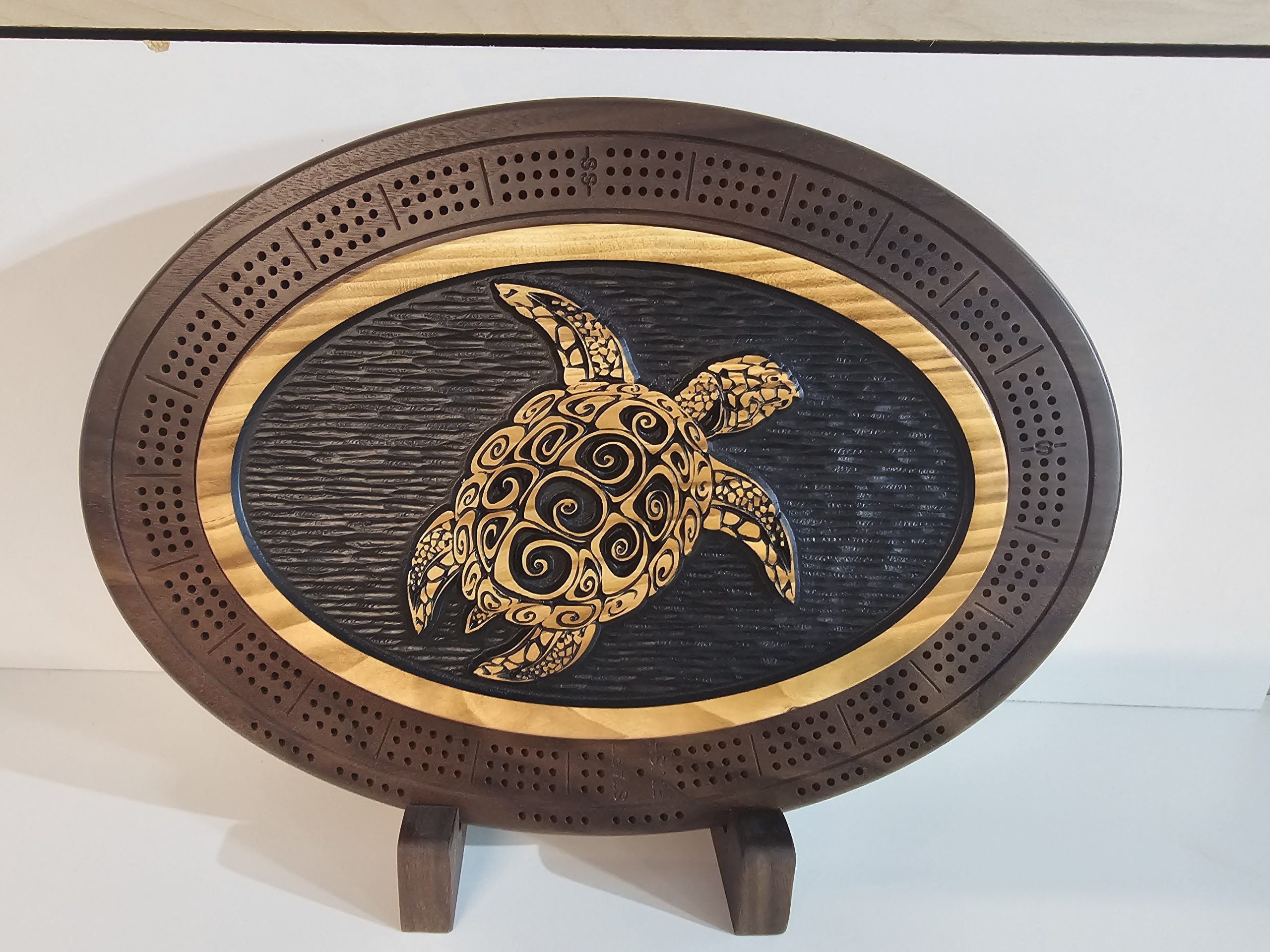 Black Turtle Cribbage Board